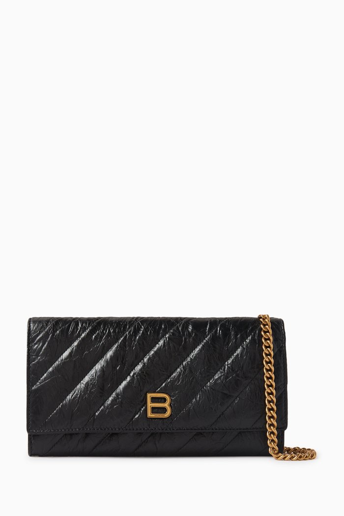 

Crush Wallet On Chain in Quilted Calfskin, Black