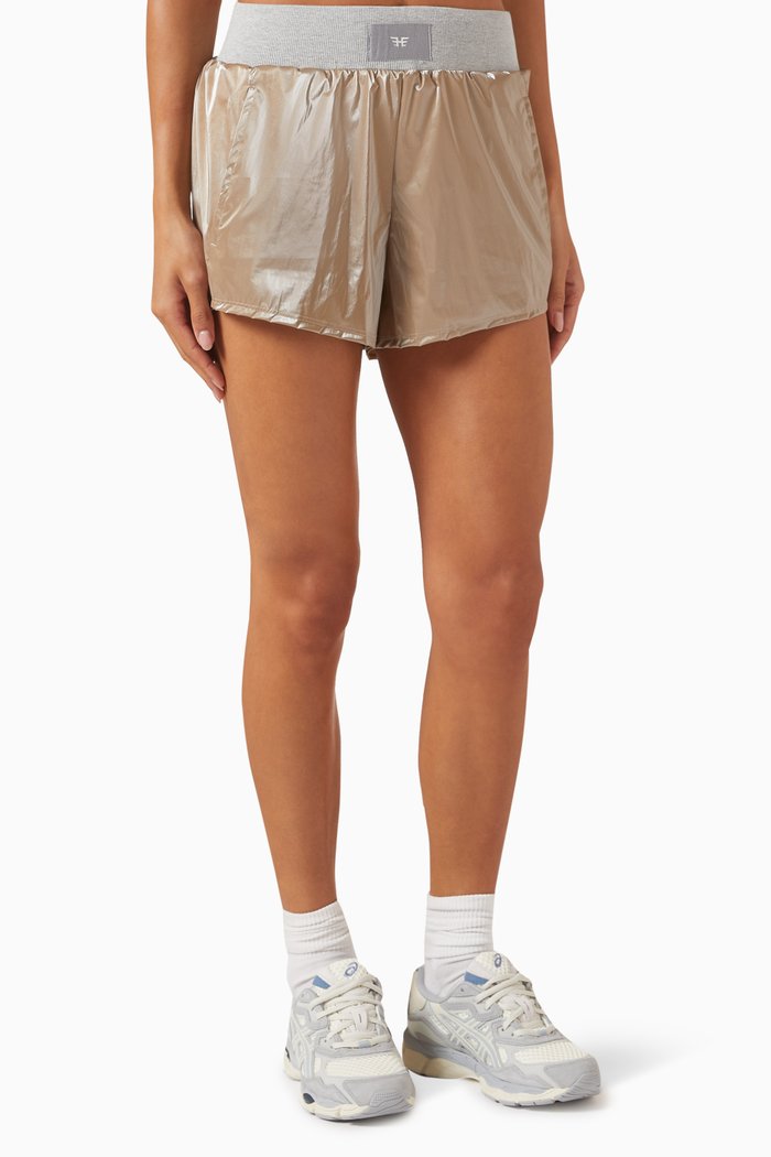 

Glow Relaxed Shorts, Gold