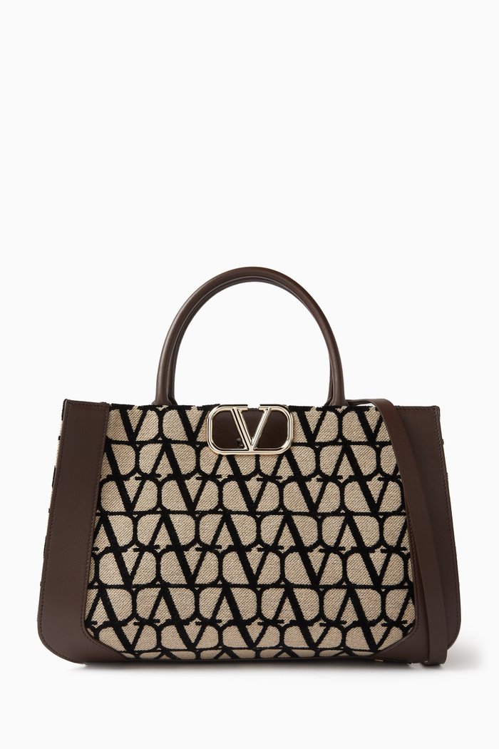 

Medium VLOGO Signature Toile Iconograph Tote in Canvas, Brown