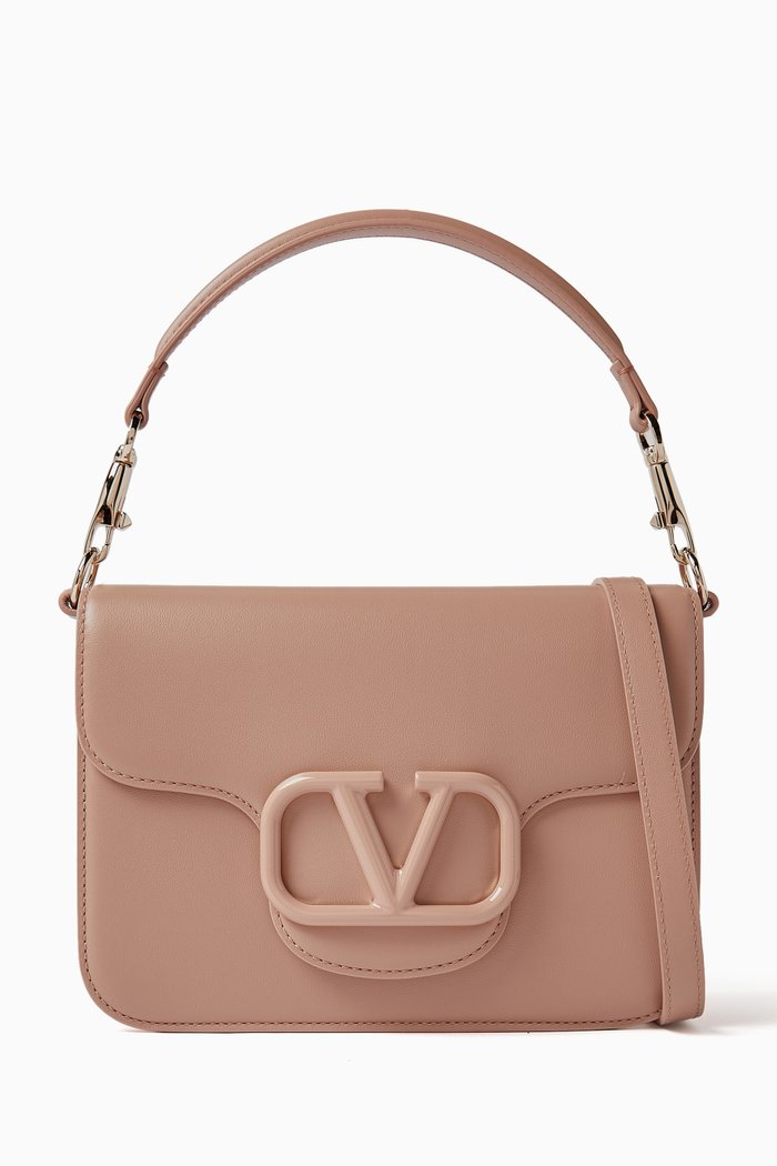 

Valentino Garavani Vlogo Shoulder Bag in Leather, Pink