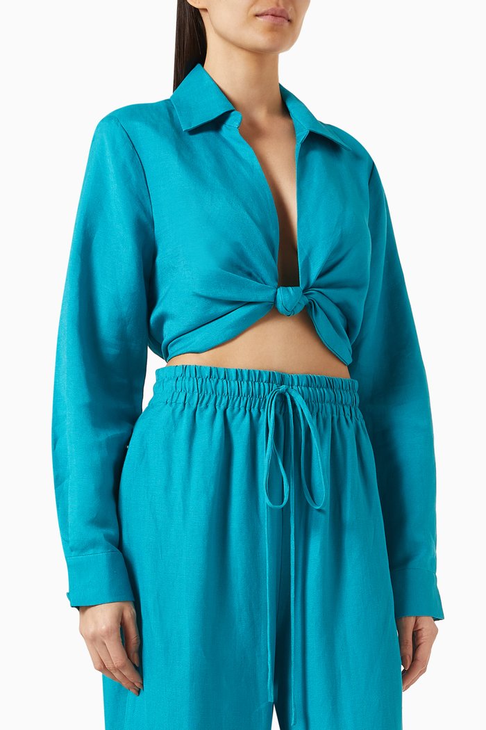 

Vintage Orchid Crop Knot Shirt in Linen-blend, Blue
