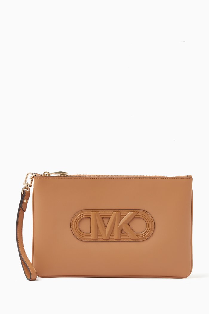 

Large Jet Set Wristlet in Leather, Brown