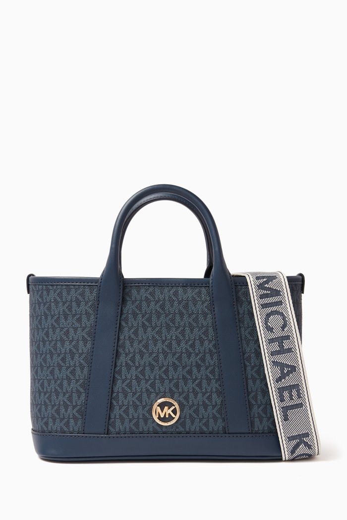 

Small Luisa Bag in Coated Canvas, Blue