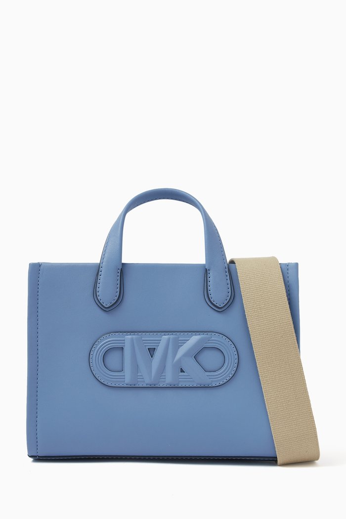 

Small Gigi Messenger Bag in Leather, Blue