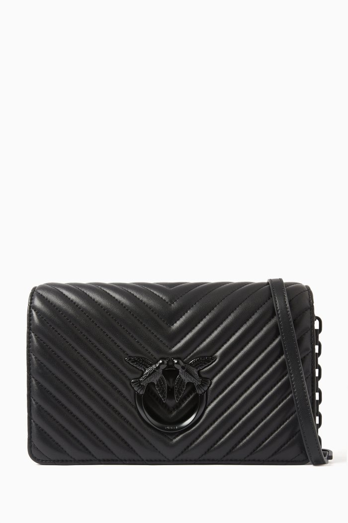 

Love Click Classic Crossbody Bag in Quilted Leather, Black