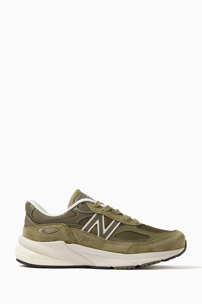 

Made in USA 990v6 Sneakers in Suede & Mesh, Green