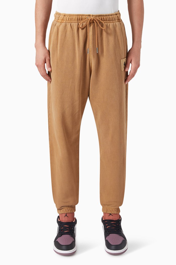 

Jordan Essentials Flight Sweatpants in Cotton Fleece, Brown