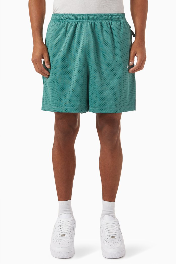 

Swoosh Shorts in Mesh, Green
