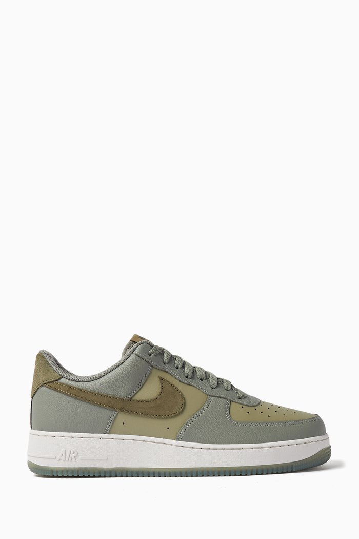 Air Force 1 '07 Sneakers in Leather, Multicolour