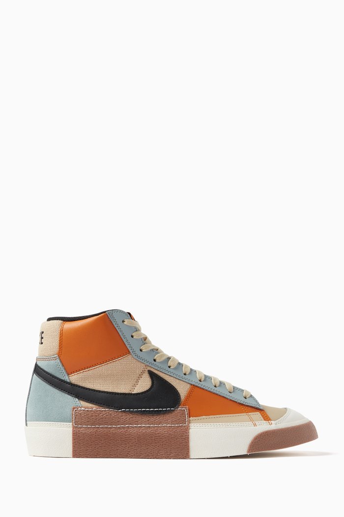 

Blazer Mid-pro Club Sneakers in Mix Materials, Multicolour