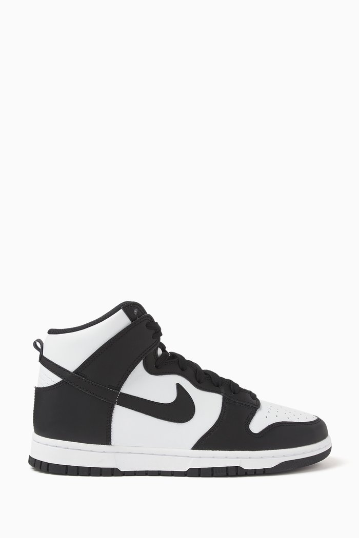 

Dunk Hi Retro Sneakers in Leather, Black