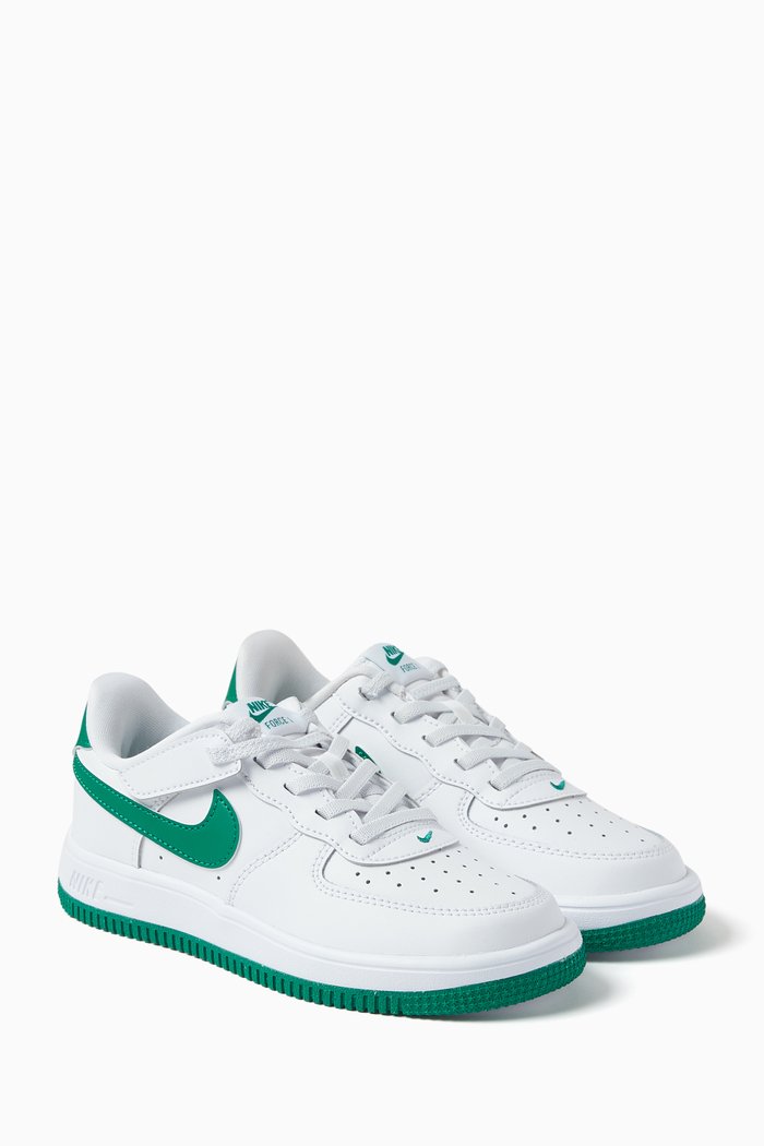 

Force 1 Low Easy-on Sneakers in Leather, White