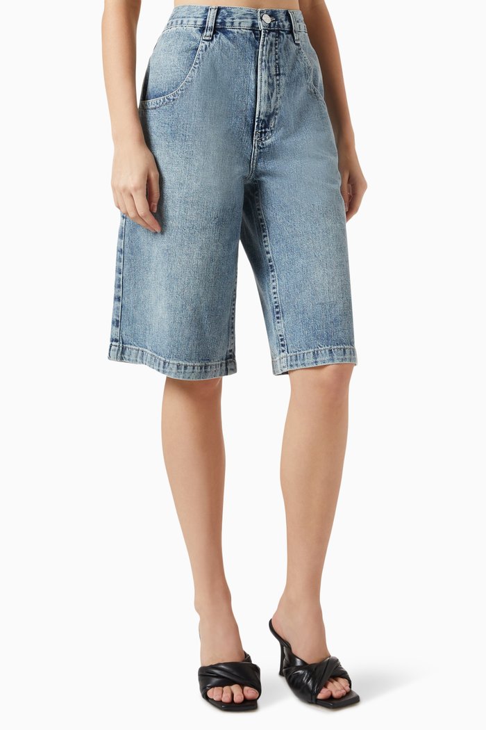 

The Skater Shorts in Denim, Blue
