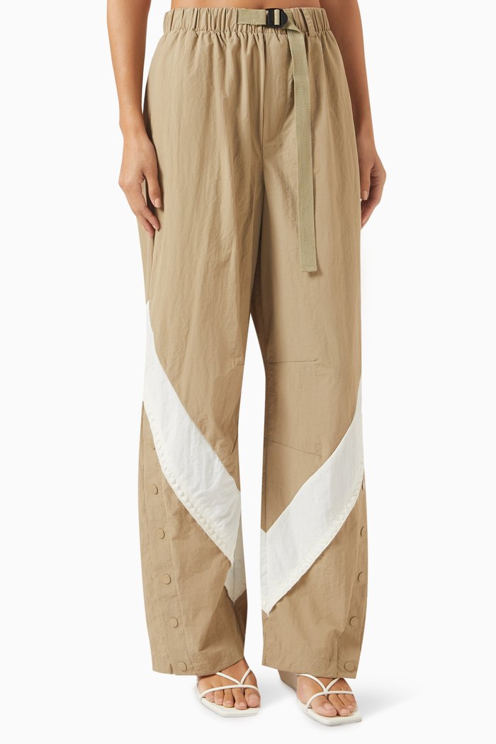 

Asta Windbreaker Pants in Nylon, Neutral