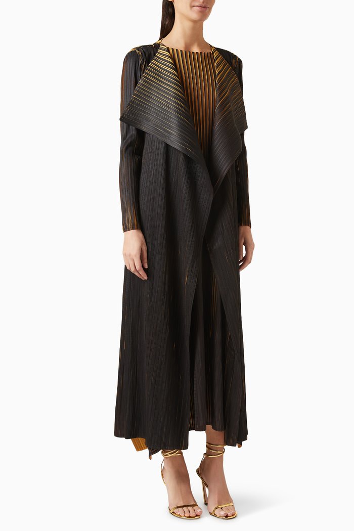 

Flared Open Abaya in Plissé, Yellow