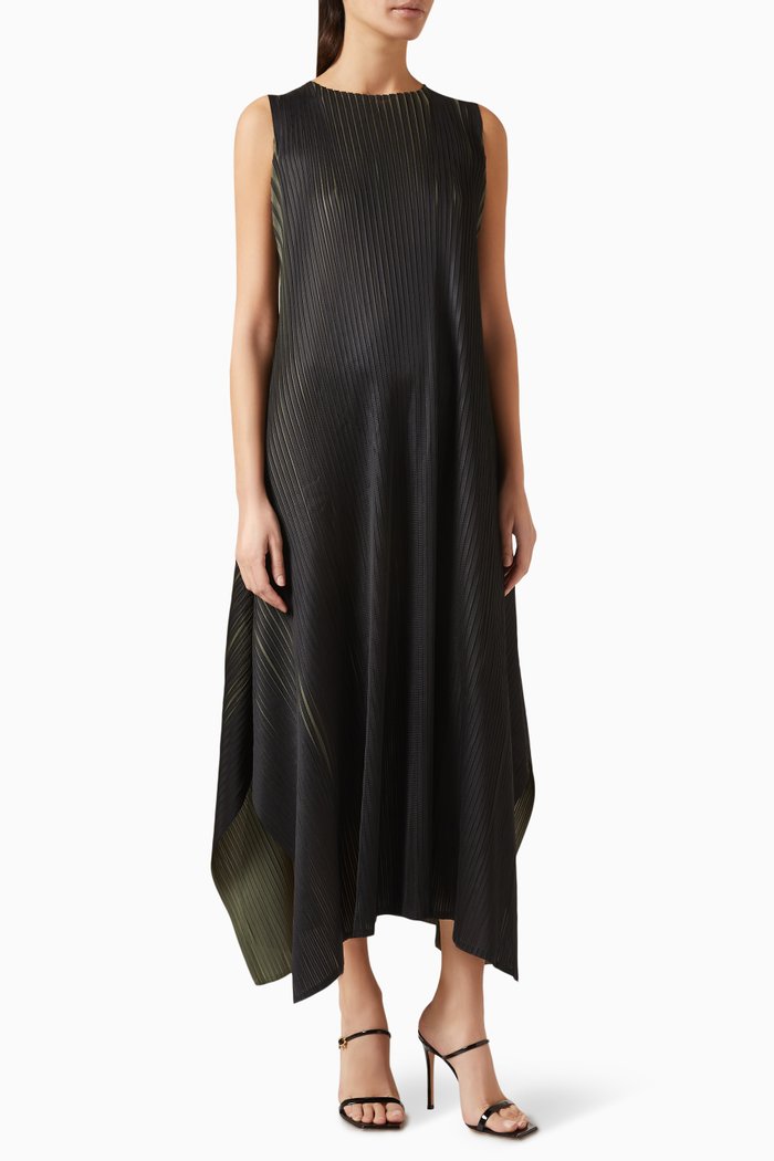 Flared Sleeveless Dress in Plissé, Green