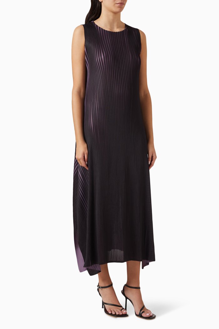 

Flared Sleeveless Dress in Plissé, Purple