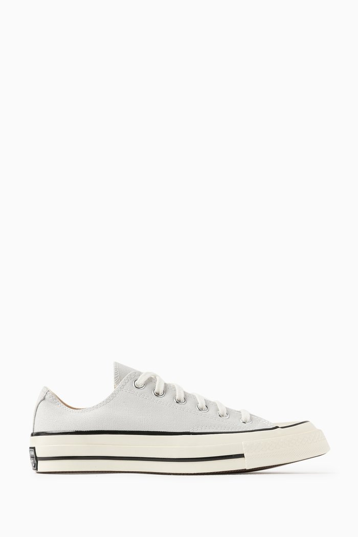 

Unisex Chuck 70 Low-top Sneakers in Canvas, Grey