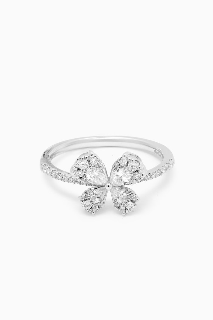 

Flora Diamond Ring in 18kt White Gold