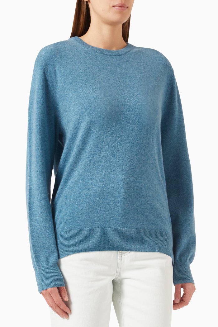 

Crewneck Sweater in Cashmere, Blue