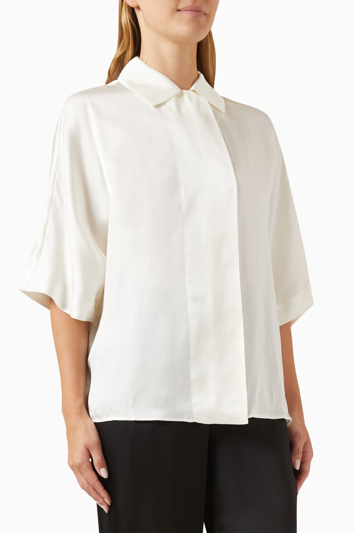 

Julia Oversized Shirt in Satin, White