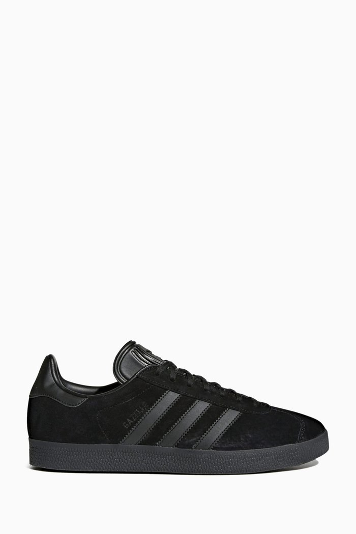 

Gazelle Low-top Sneakers in Suede, Black