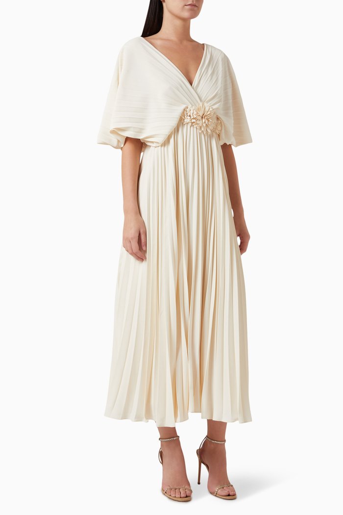 

Pleated Dress in Chiffon, Neutral