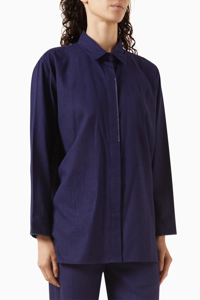

Button Down Shirt in Linen, Blue