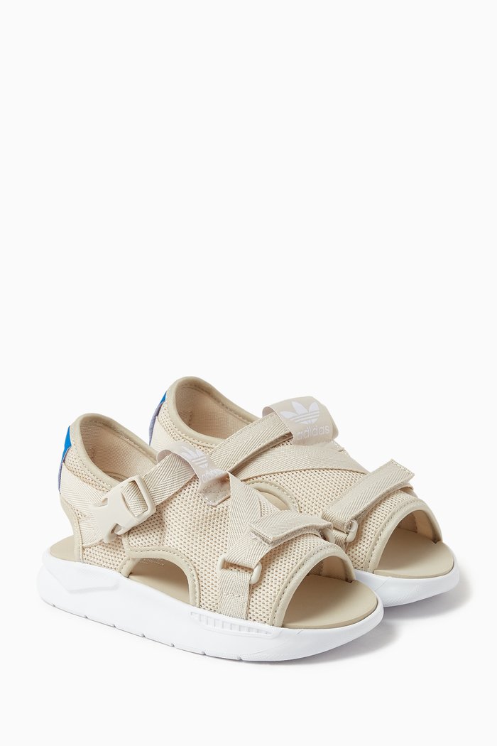 

360 Sandals in Mesh, Neutral