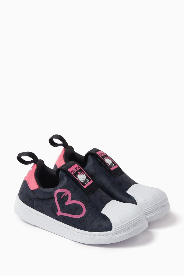 

x Hello Kitty & Friends Superstar 360 Sneakers in Lycra, Black