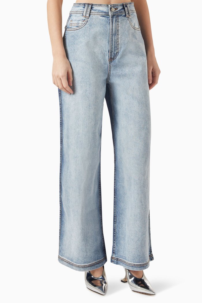 

Embrace Wide Leg Jeans in Denim, Blue
