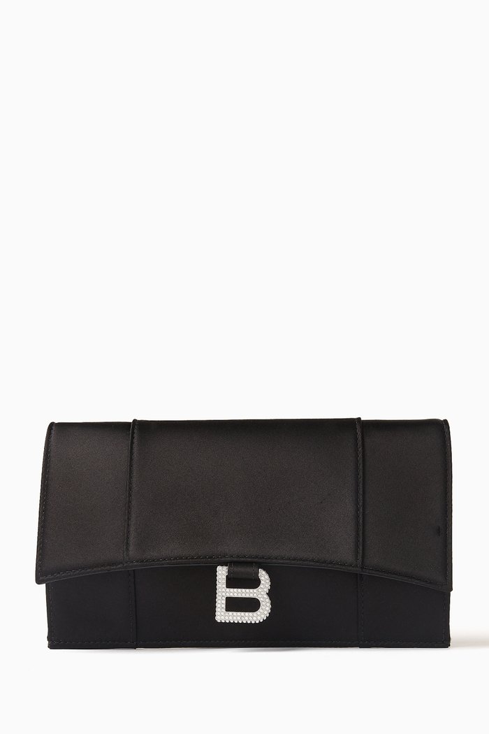 

Small Hourglass Flat Pouch in Satin, Black