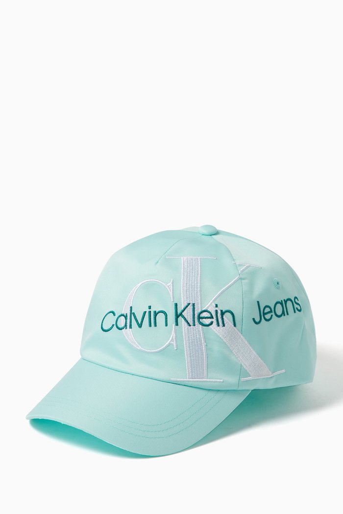 

Monogram Cap in Canvas, Blue