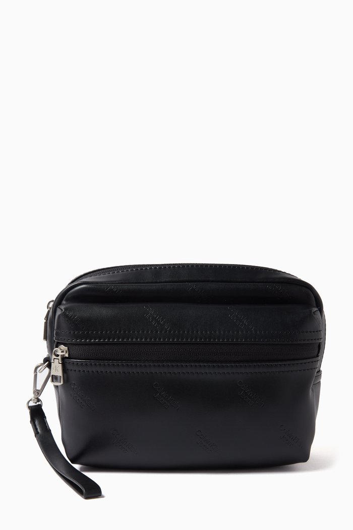 

Logo Pouch in Faux-leather, Black