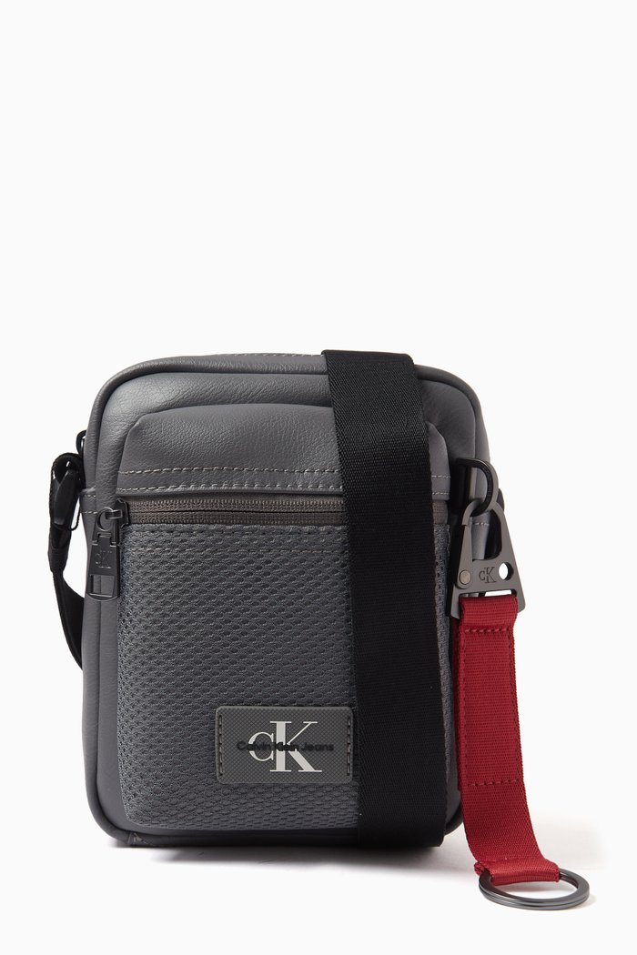 

Reporter Bag in Faux-leather, Grey