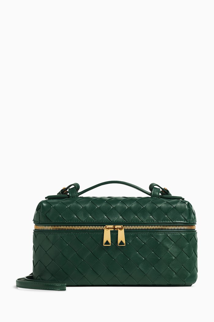 

Vanity Case On Strap in Intrecciato Leather, Green