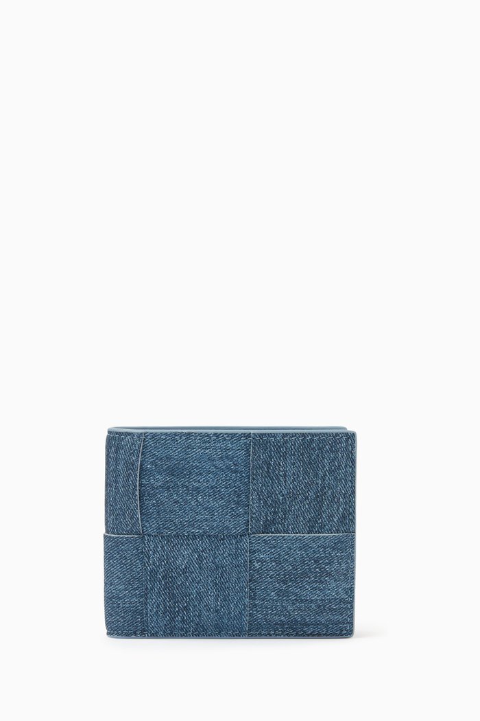

Cassette Bi-Fold Wallet in Intrecciato Calfskin Leather, Blue