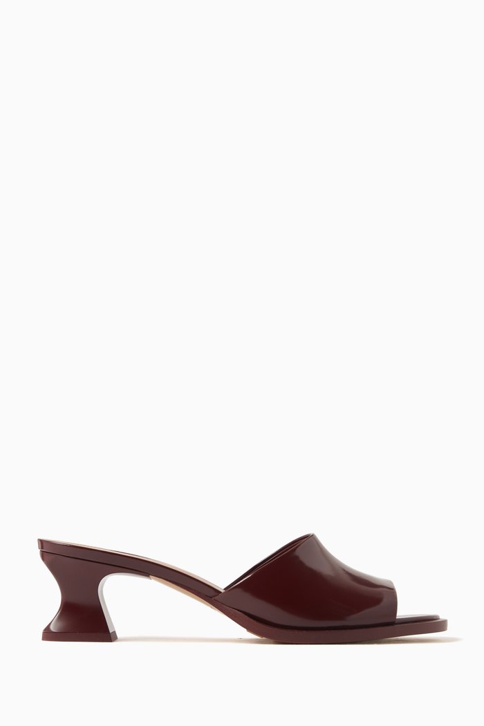 

Cha-cha 50 Mules in Leather, Burgundy