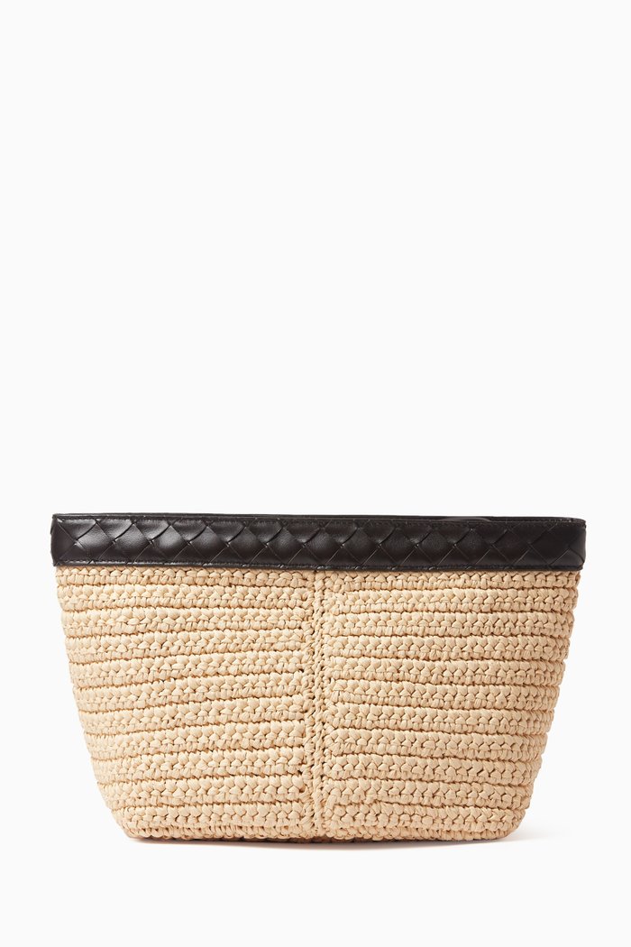 

Medium Flip Flap Prism Pouch in Raffia, White
