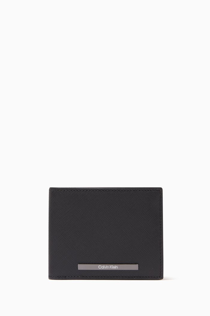 

Modern Bar Bifold 6Cc Wallet in Leather, Black