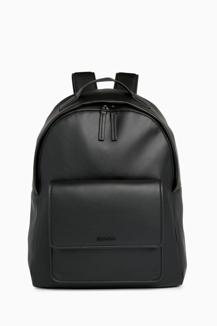

Round Backpack in Faux Leather, Black