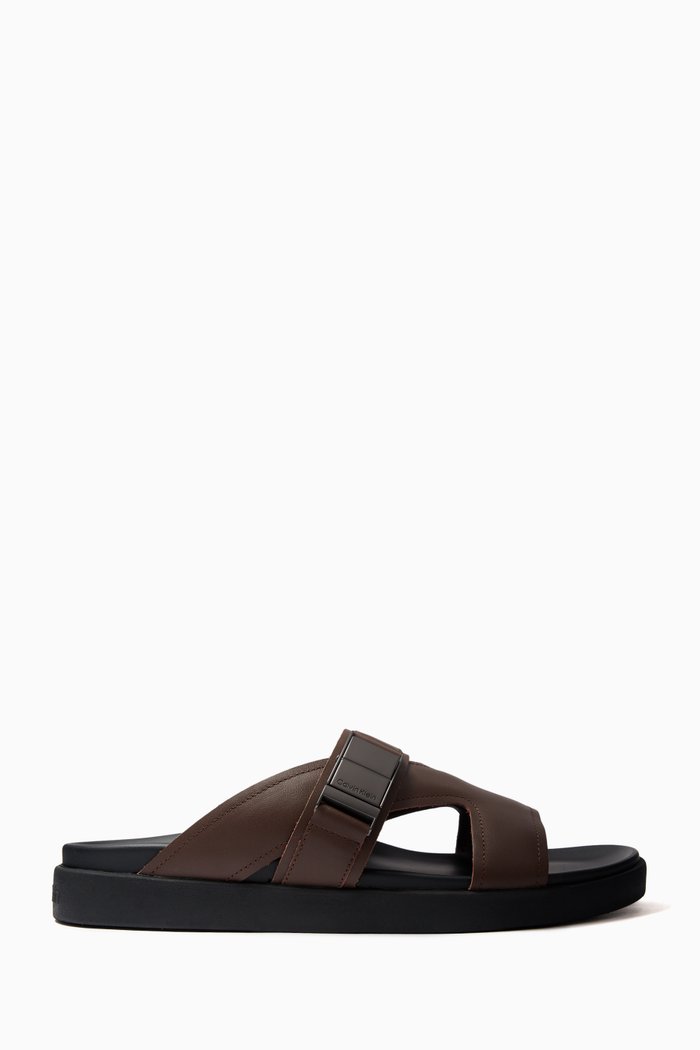 Logo-plaque Sandals in Leather, Brown