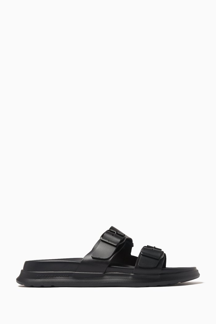 Buckle Sandals in Leather, Black