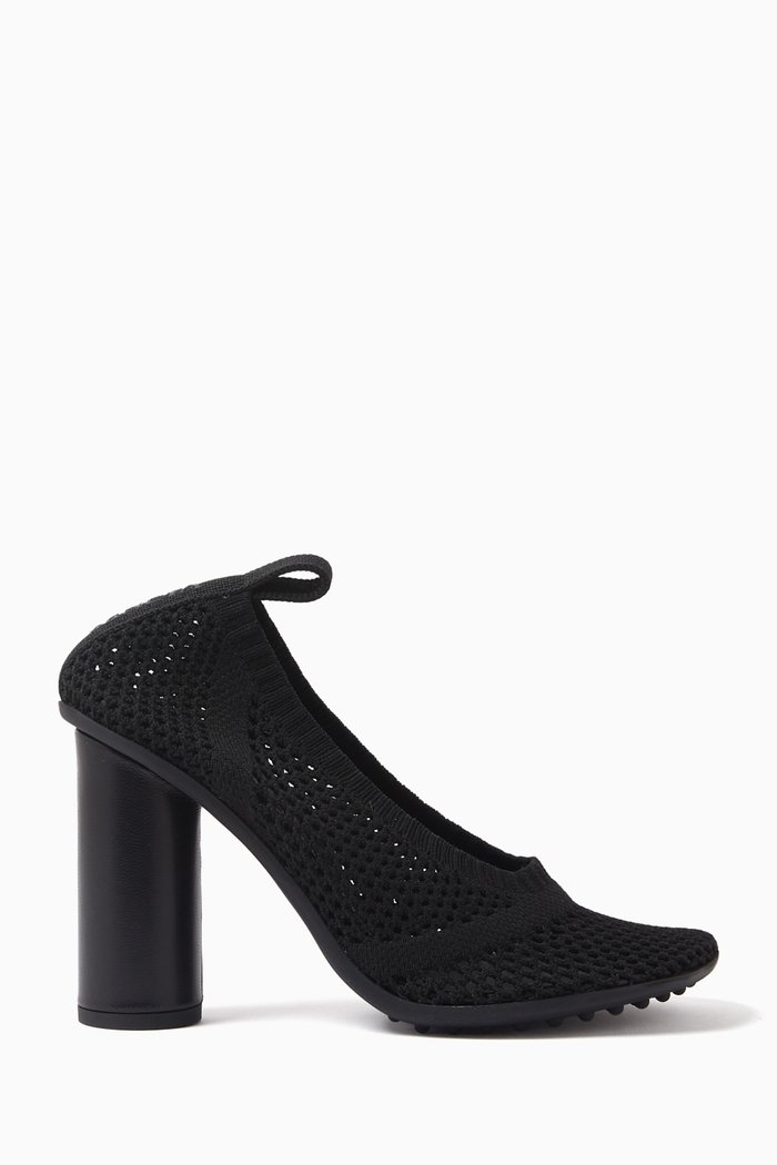 

Atomic 90 Pumps in Mesh, Black