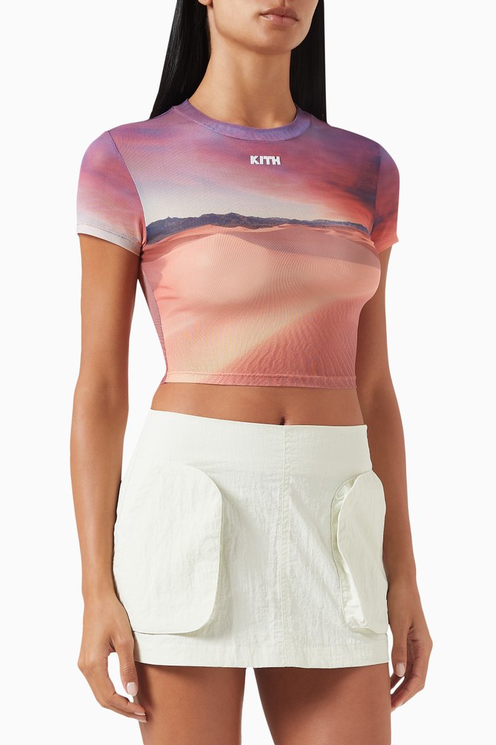 

Desert Landscape Mulberry T-shirt in Mesh, Red