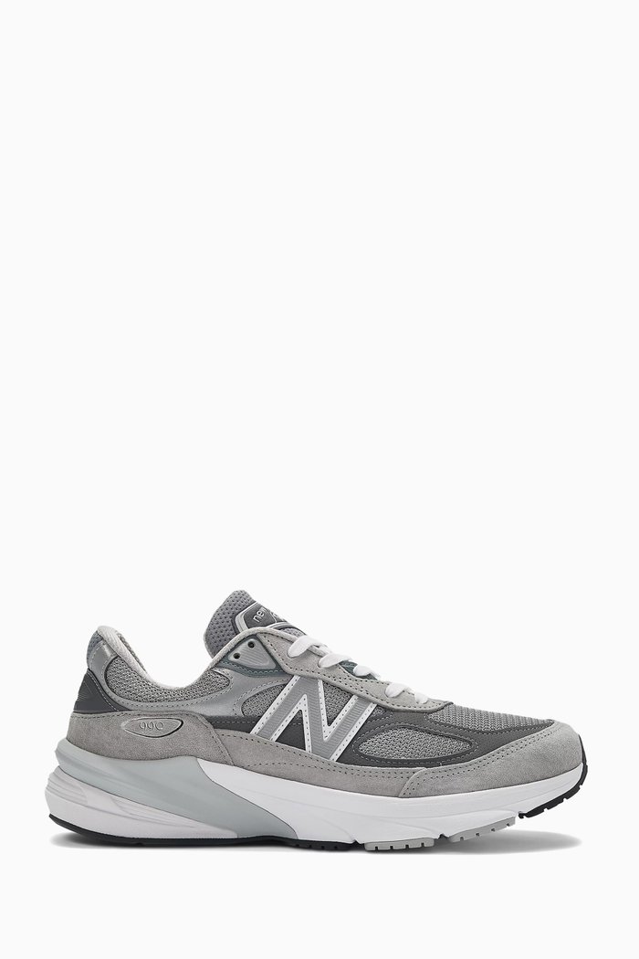 

Made in USA 990v6 Sneakers in Suede & Mesh, Grey