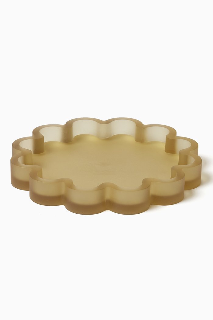 

Medium Scalloped Accent Plate in Resin, Green