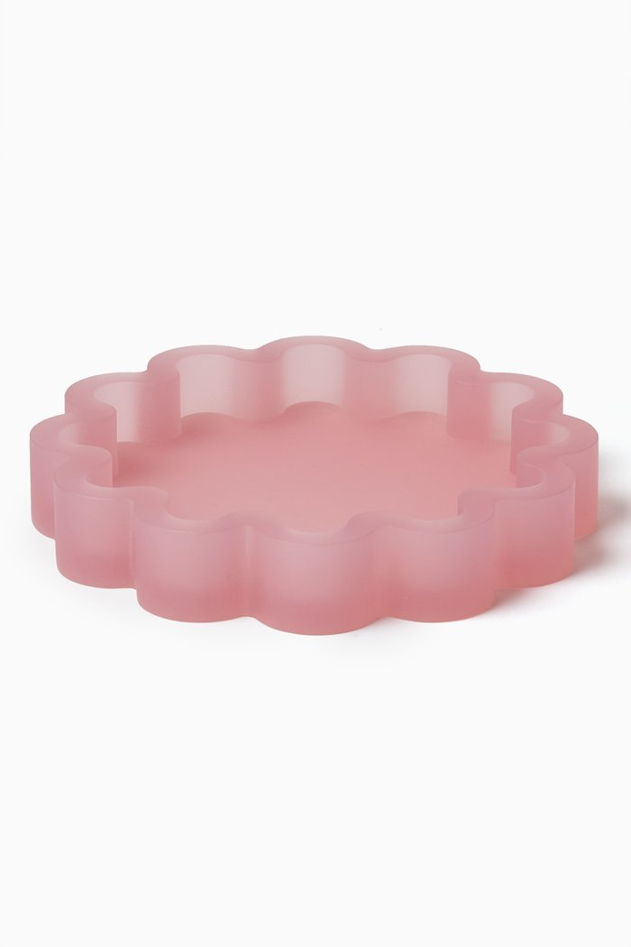 Small Scalloped Accent Plate in Resin, Pink