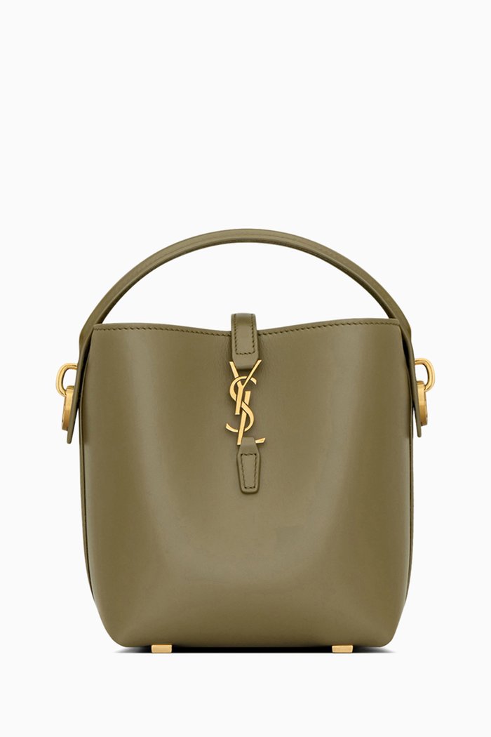 

Mini Le 37 Bucket Bag in Shiny Leather, Green