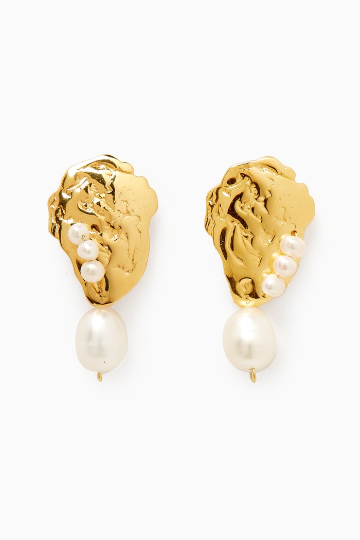 

Oyster Pearl Earrings in 18kt Gold-plated Sterling Silver, White